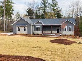 800 Little Bay Lane