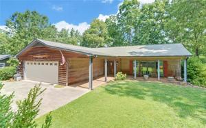 742 Ridgewood Drive