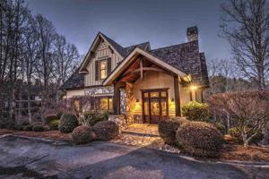 871 Club House Drive