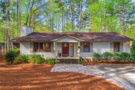 323 Long Reach Drive