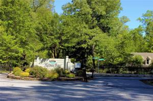 Lot 84 Keowee Bay