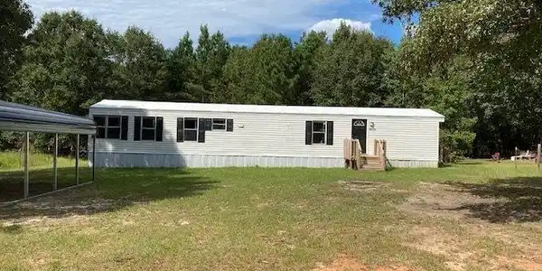 2633 Broadway Lake Road