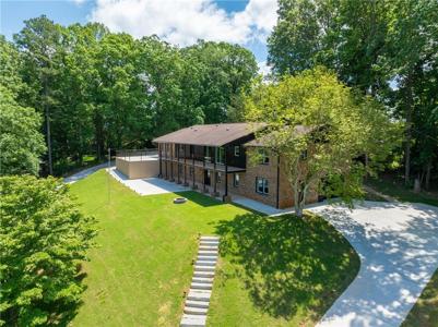 104 Coolview Drive