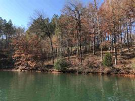 Lot 13 Little Keowee Bay