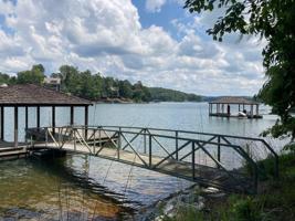213 E Fort George Way