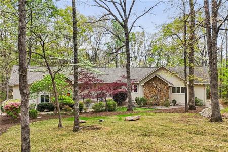 120 Beacon Ridge Circle