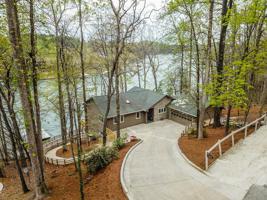 303 Harbor Drive
