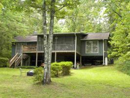 743 Red Oak Dr.