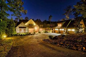 308 Crooked Rock Lane