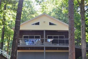384 Cardinal Lane