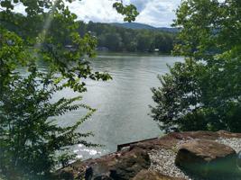 Lot between 255 & 257 Jumping Branch Road