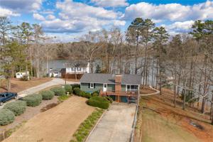 1668 Lakeview Road