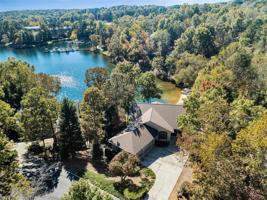 12 Keepers Lantern Drive