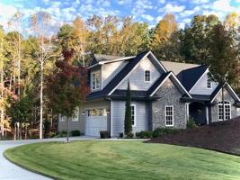 102 Mapleleaf Way