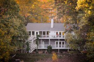 10 Beacon Ridge Circle