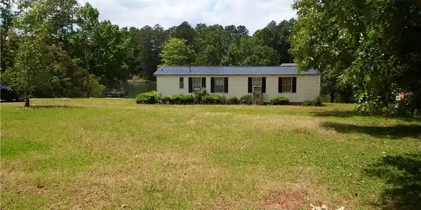 1032 Hollaway Cove Road