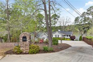 280 River Point Road
