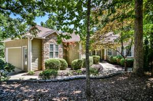 212 Wynmere Way