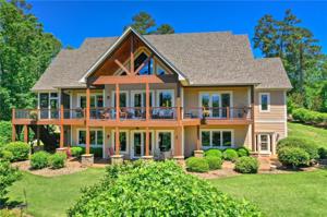 304 Ashford Court