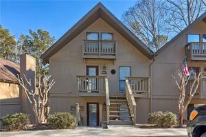 900 Captains Cove Court