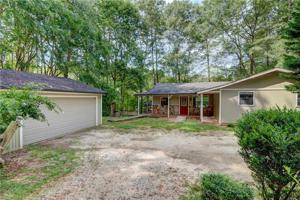 159 Manor Oaks Trail