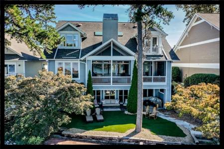 40 Cardinal Point