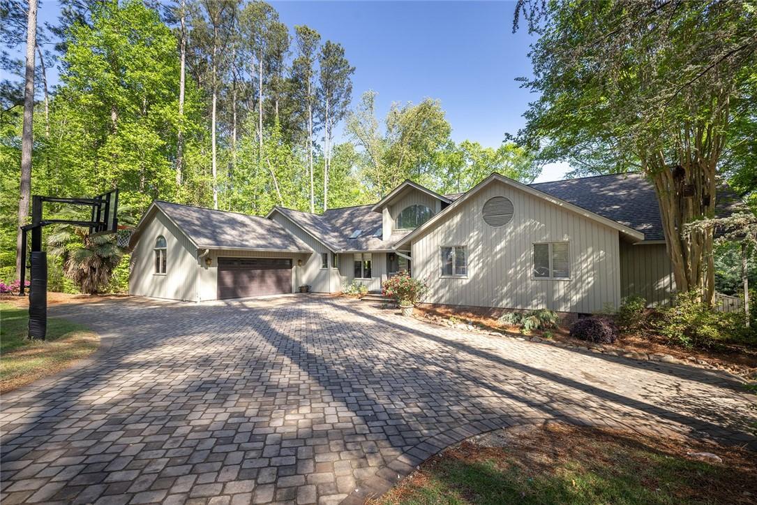 260 Stonehaven Way, Seneca, SC lhrmls02152857