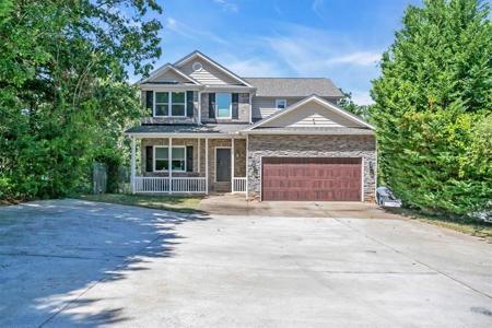 1107 Sunset Lane