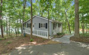 512 Mockingbird Lane