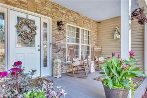 149 W Waters Edge Lane