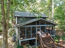 381 Wren Road