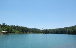 167 Lake Breeze Trail