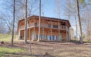 484 Lakeshore Road