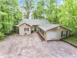 571 Imperial Drive