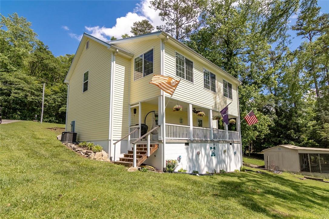 Image 4: Front of Home