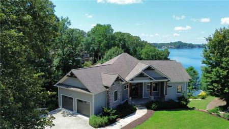 305 Wynswept Point