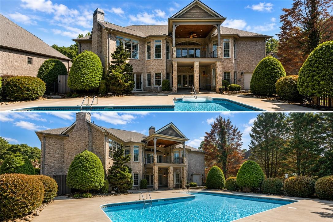 Image 3: This magnificent residence boasts a spacious exter