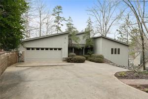 16 Skipper Lane