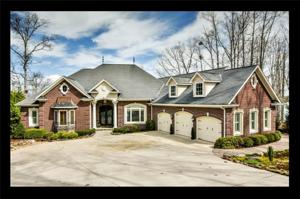 600 High View Court