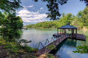 114 Green Cove Way