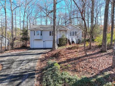 400 Hebron Road