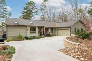 24 Quartermaster Drive