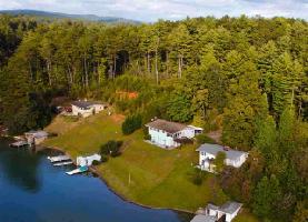 112 Lake Ridge Lane