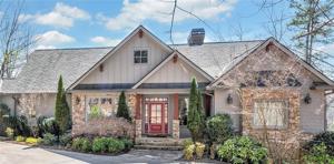 1016 Saint Andrews Court