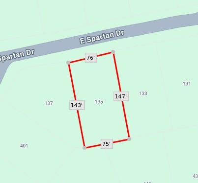 Image 2: A precisely mapped lot boundary offers clear dimen