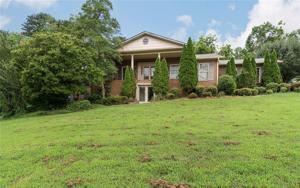 3 Barron Court