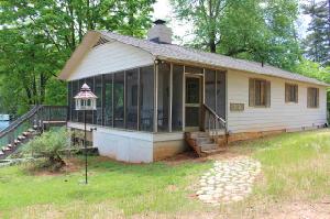 912 Point Place