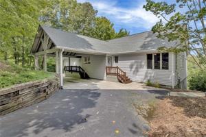 13 Westwind Court