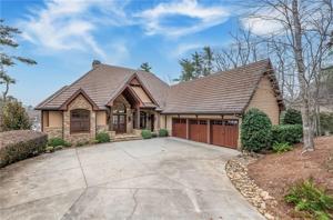113 Burwood Court
