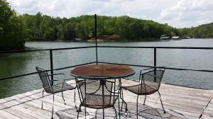 310 Dobbs Lake Rd